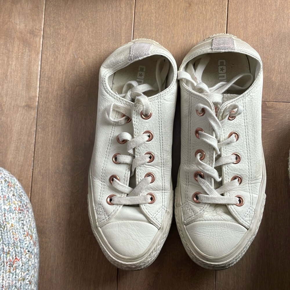 Egret (white) Leather Converse with Rose Gold details
